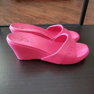 CROCS Pink Wedge Sandals